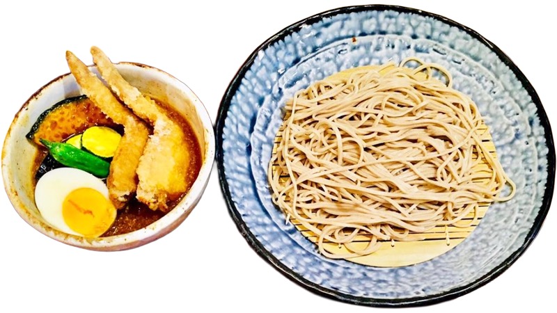 22. はんさむ下北沢本店<br>カレーつけ蕎麦DX