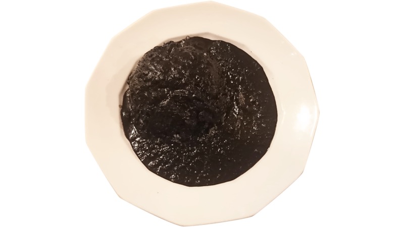 27. かりべ亭<br>大人気のイカスミカレー